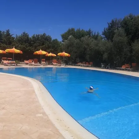 アパートホテル Candida