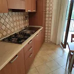 Lejlighedshotel Candida 3*