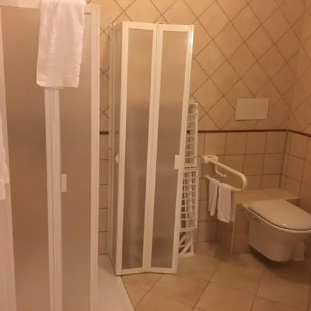 מלון דירות Candida